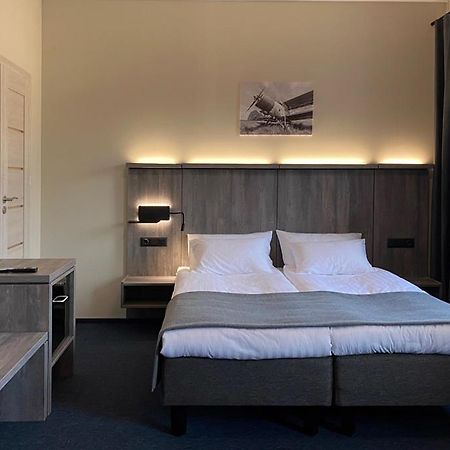 Brut Wine Hotel Zarasai Eksteriør billede