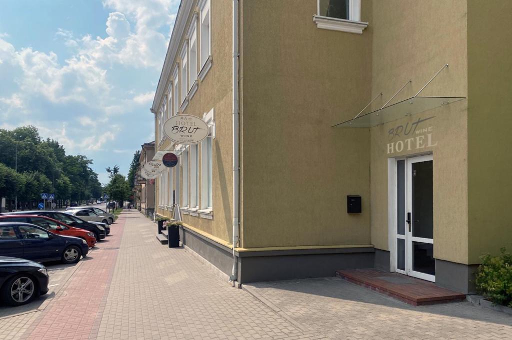 Brut Wine Hotel Zarasai Eksteriør billede